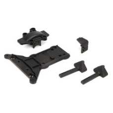 Gear Cover/Kick Plate/Battery Mnts: 1:10 4wd All SRP $23.05